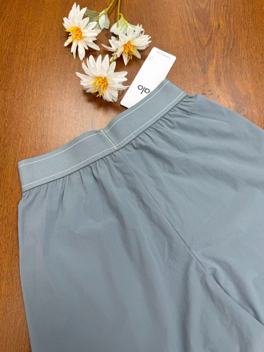ALO Yoga Women’s Steel Grey Wide Leg Trousers  (Regular)⚡ NWT - Picture 3 of 5